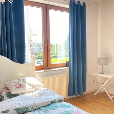 Blue Przy Promenadzie Apartman *
